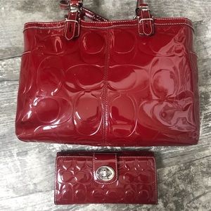 Coach patten leather burgundy bag with wallet